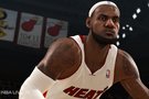 NBA Live 13 : 10 minutes de vido voles